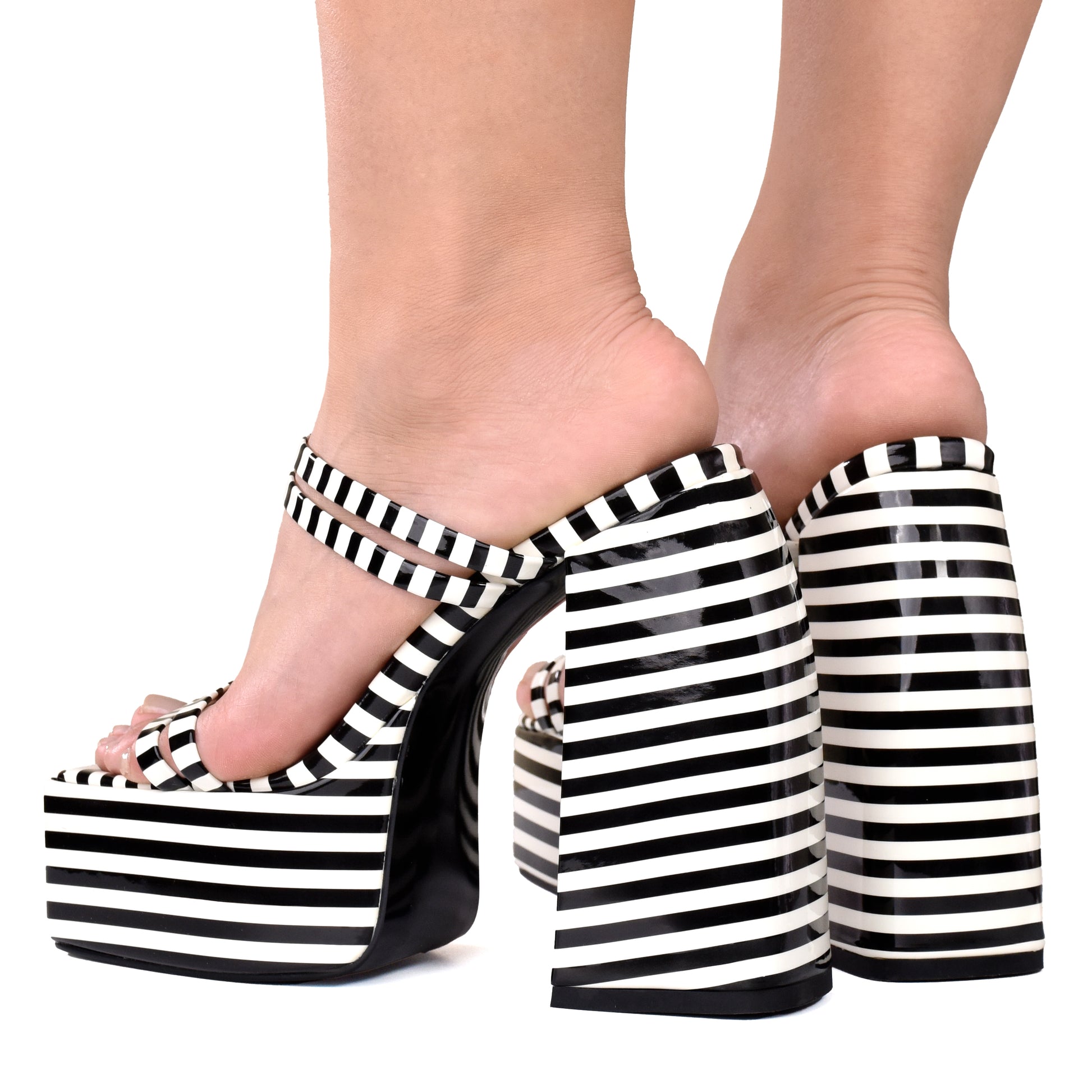 Trendy and comfy women's platform shoes for a stylish boost.